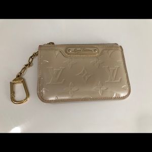 Louis Vuitton Vernis Key Pouch